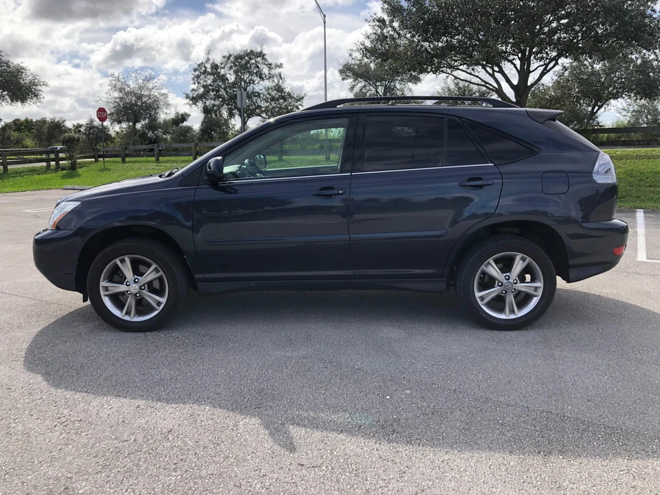 2006 Lexus RX 2nd Gen - Image 17 of 31