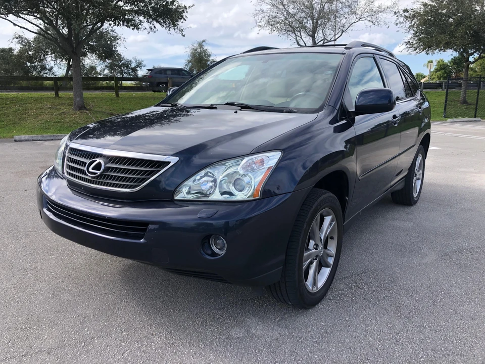2006 Lexus RX 2nd Gen - Image 9 of 31