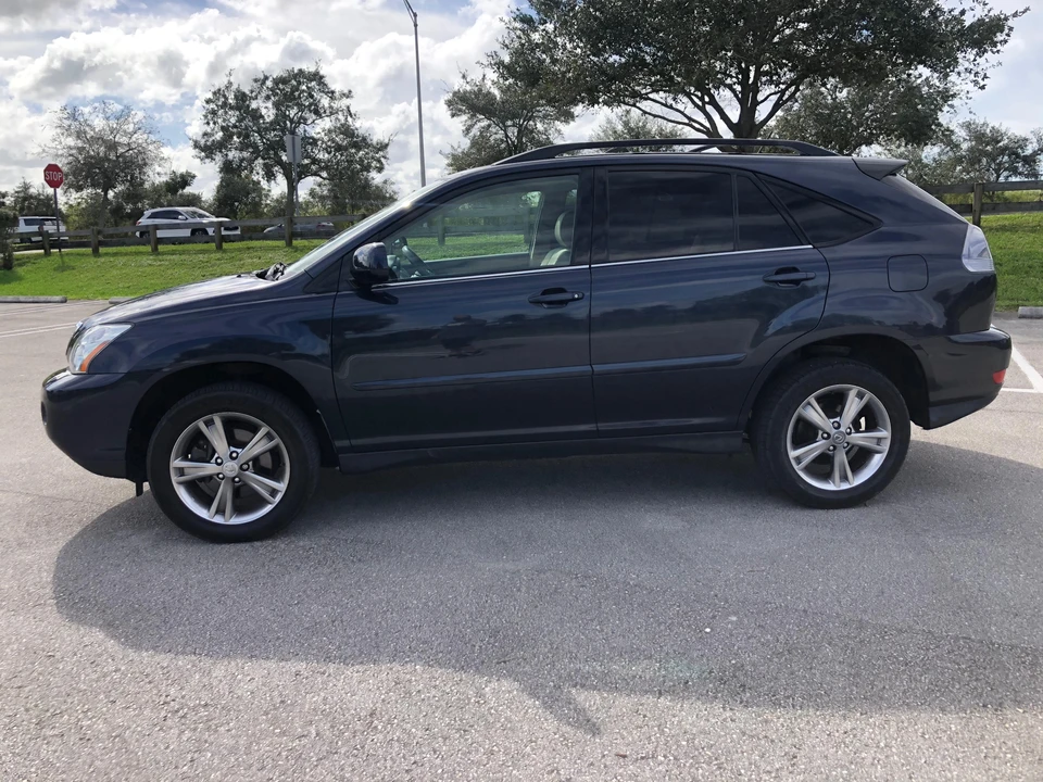 2006 Lexus RX 2nd Gen - Image 16 of 31