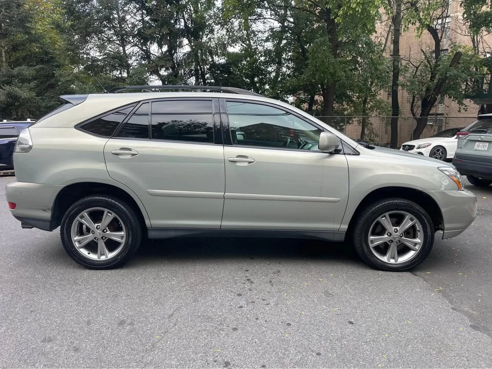 2006 Lexus RX 2nd Gen - Image 10 of 20