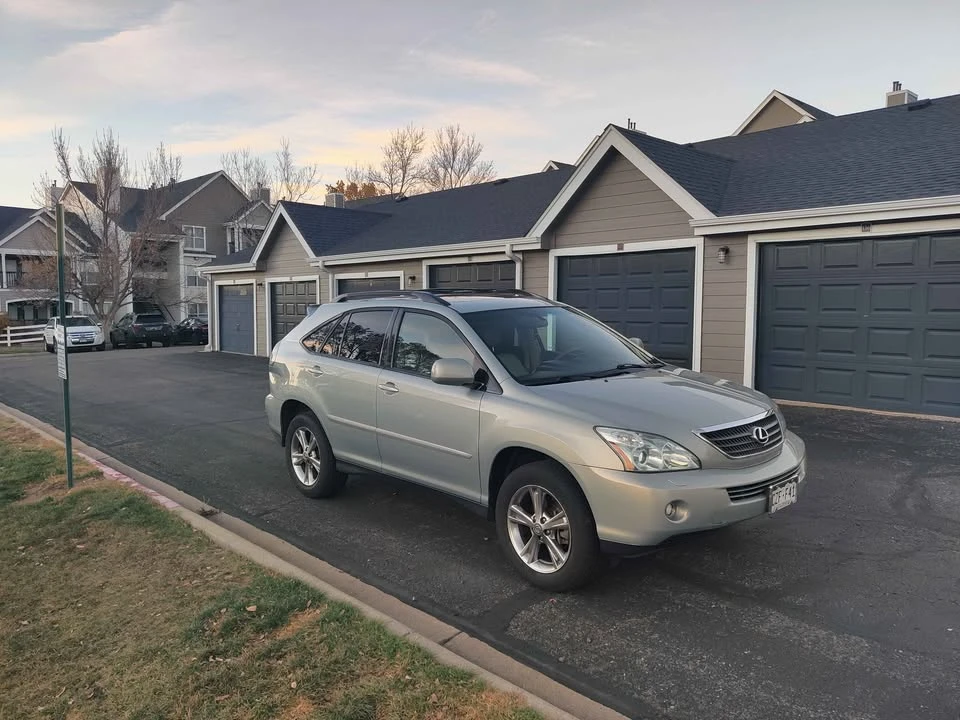 2006 Lexus RX 2nd Gen - Image 3 of 17