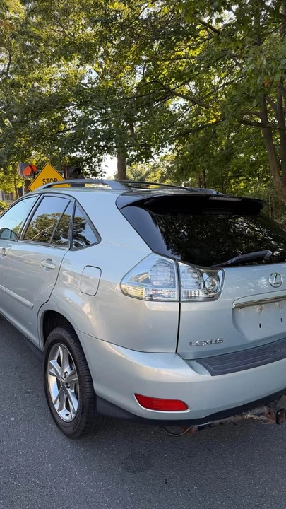 2006 Lexus RX 2nd Gen - Image 4 of 12