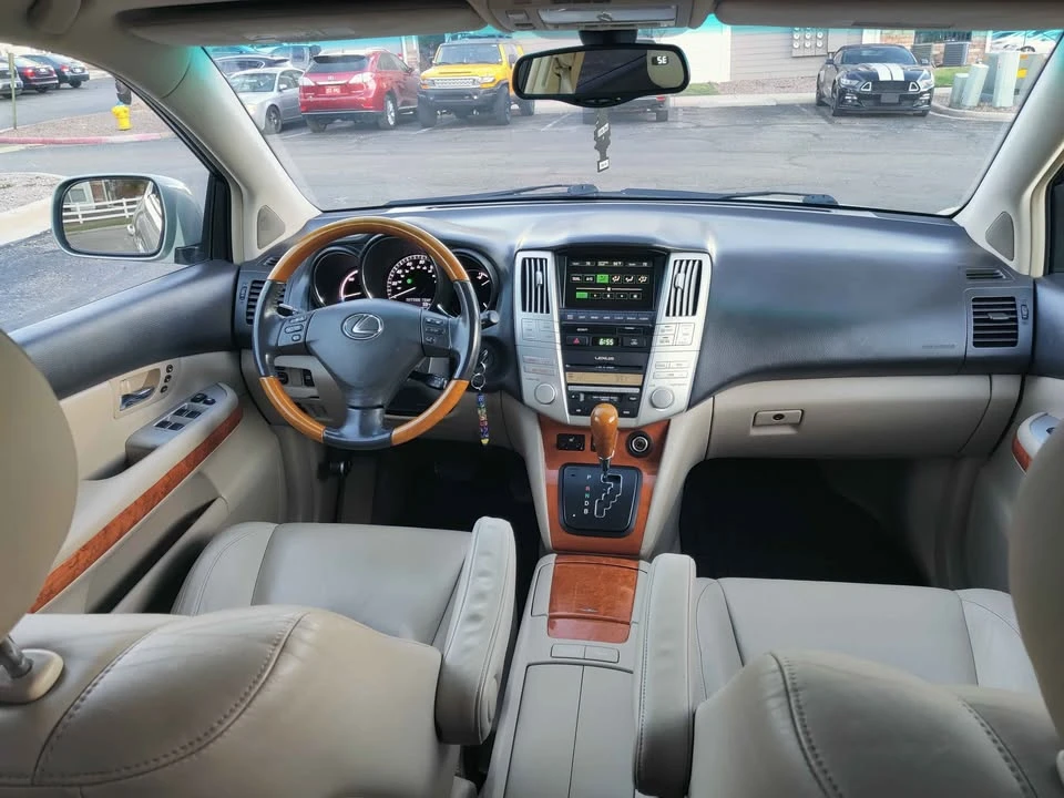 2006 Lexus RX 2nd Gen - Image 7 of 17