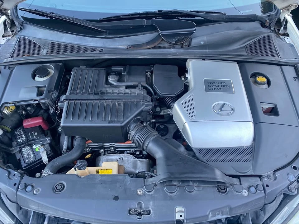 2006 Lexus RX 2nd Gen - Image 11 of 12