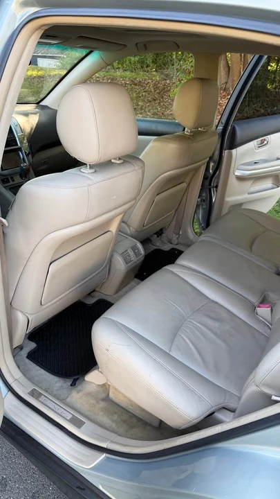 2006 Lexus RX 2nd Gen - Image 7 of 12