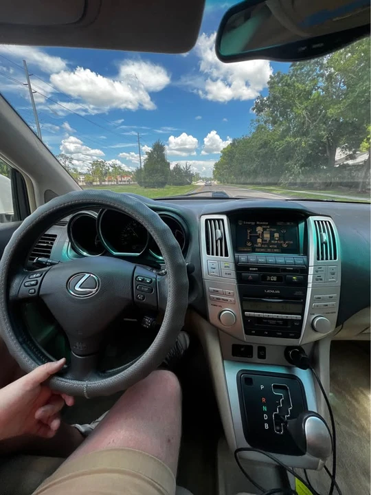 2006 Lexus RX 2nd Gen - Image 4 of 5