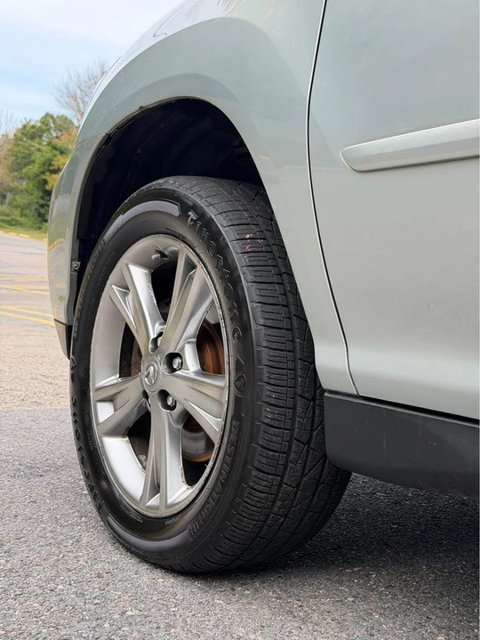 2006 Lexus RX 2nd Gen - Image 18 of 18