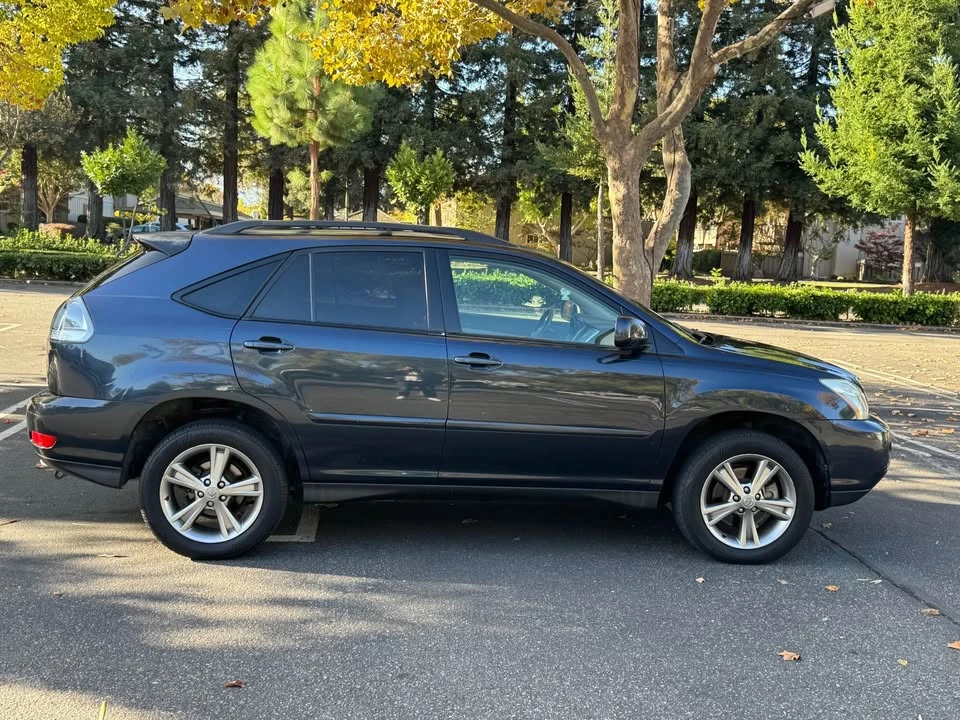 2006 Lexus RX 2nd Gen - Image 4 of 11