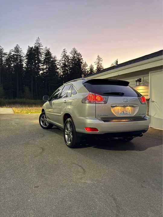 2006 Lexus RX 2nd Gen - Image 3 of 9