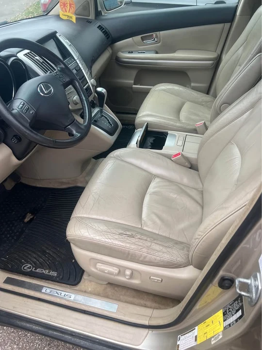 2006 Lexus RX 2nd Gen - Image 6 of 13