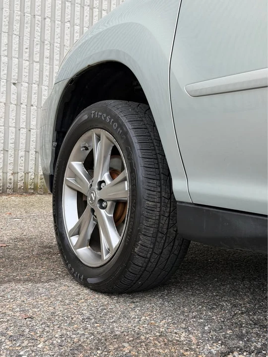 2006 Lexus RX 2nd Gen - Image 5 of 18