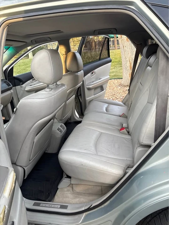 2006 Lexus RX 2nd Gen - Image 6 of 8