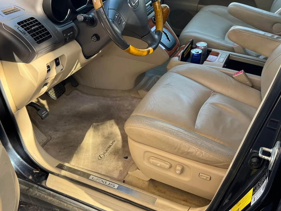 2006 Lexus RX 2nd Gen - Image 10 of 11