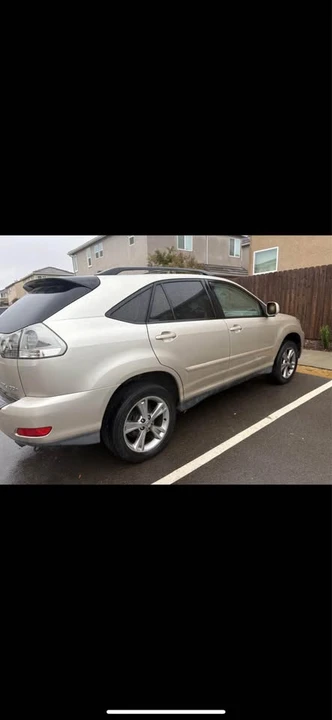 2006 Lexus RX 2nd Gen - Image 4 of 4