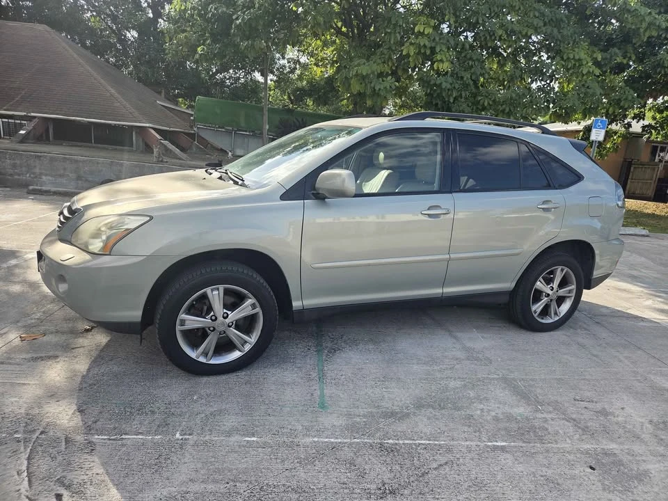 2006 Lexus RX 2nd Gen - Image 7 of 10