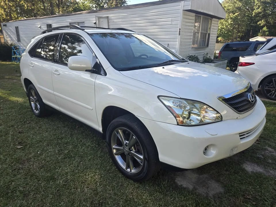 2006 Lexus RX 2nd Gen - Image 2 of 11