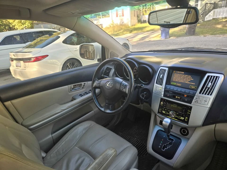2006 Lexus RX 2nd Gen - Image 6 of 11