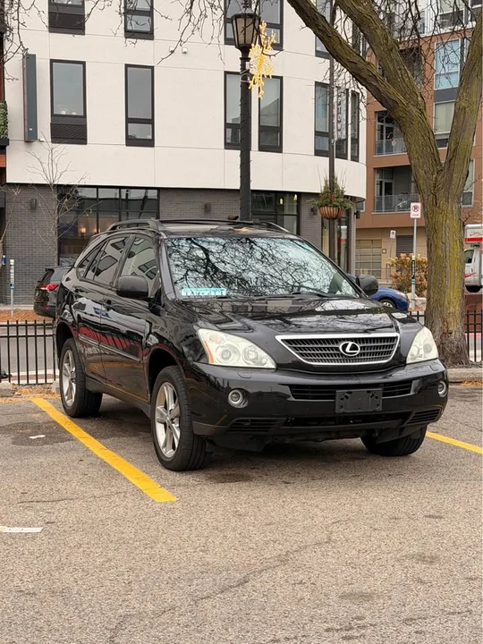 2006 Lexus RX 2nd Gen - Image 2 of 9