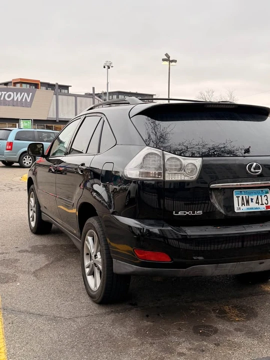 2006 Lexus RX 2nd Gen - Image 5 of 9
