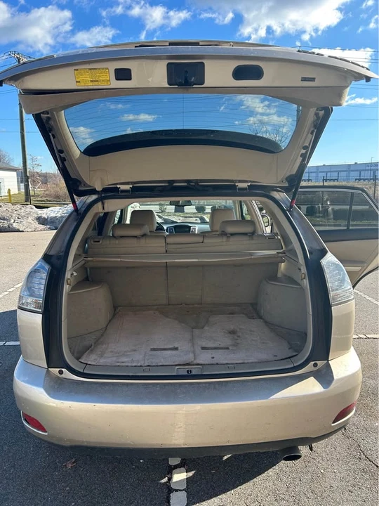 2006 Lexus RX 2nd Gen - Image 11 of 20