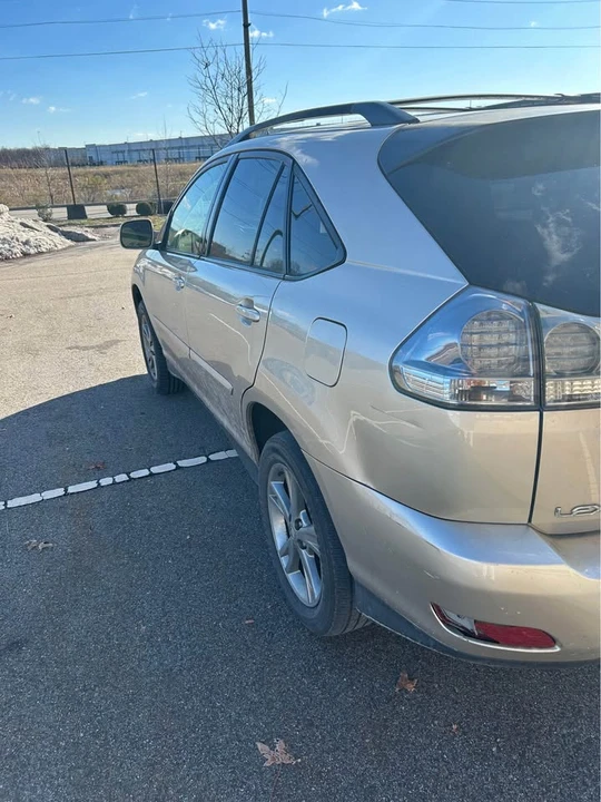 2006 Lexus RX 2nd Gen - Image 6 of 20
