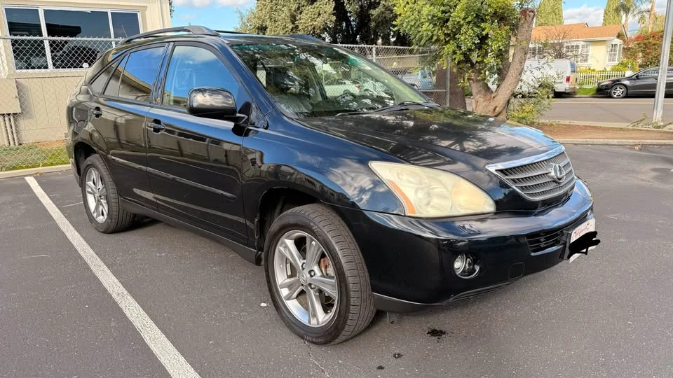 2006 Lexus RX 2nd Gen - Image 9 of 20