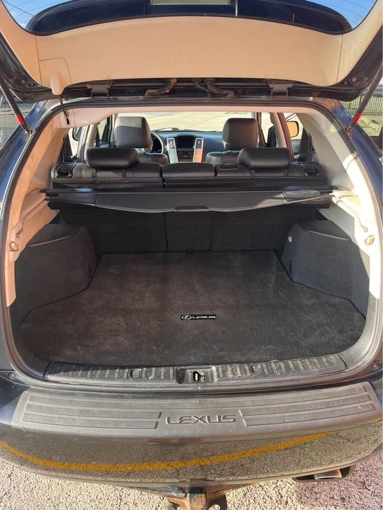 2006 Lexus RX 2nd Gen - Image 9 of 17
