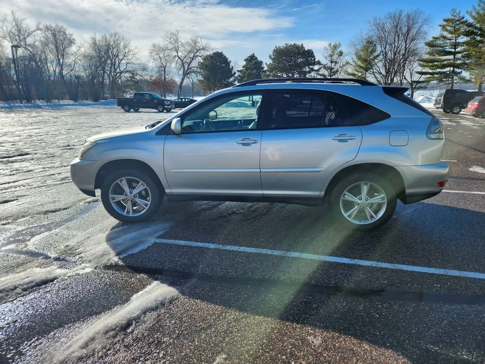 2006 Lexus RX 2nd Gen - Image 4 of 5