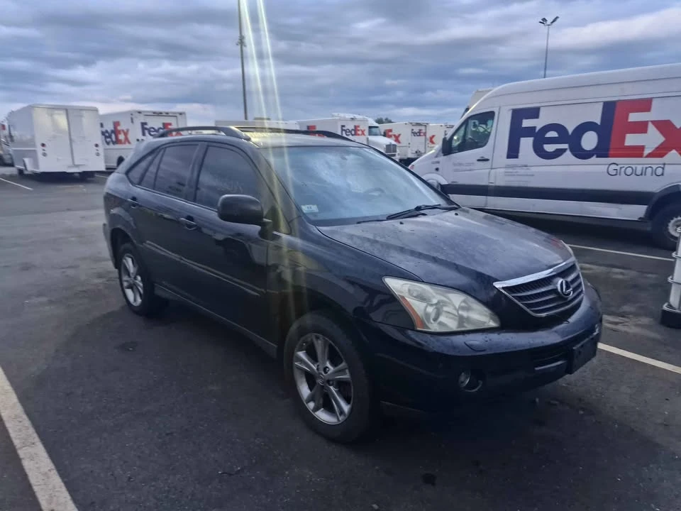 2006 Lexus RX 2nd Gen - Image 2 of 12
