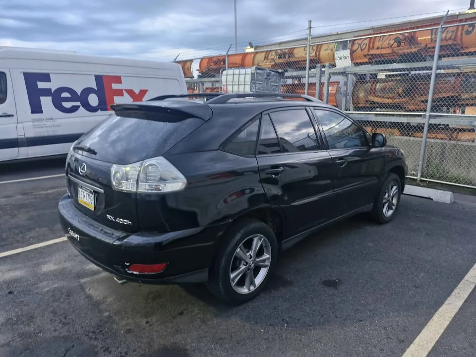 2006 Lexus RX 2nd Gen - Image 4 of 12