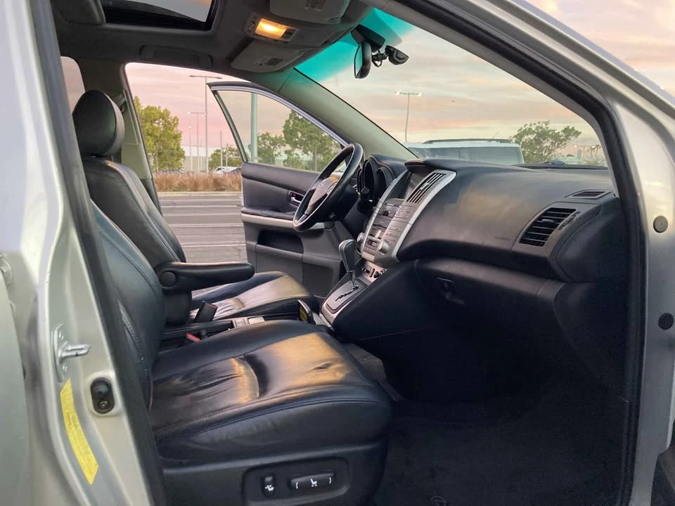 2006 Lexus RX 2nd Gen - Image 10 of 10
