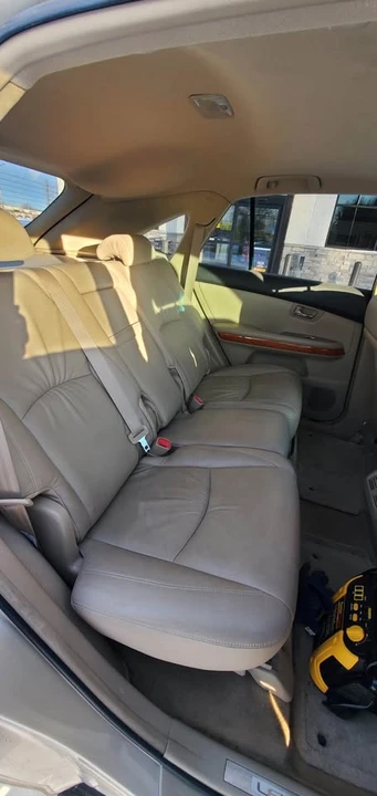 2006 Lexus RX 2nd Gen - Image 4 of 15