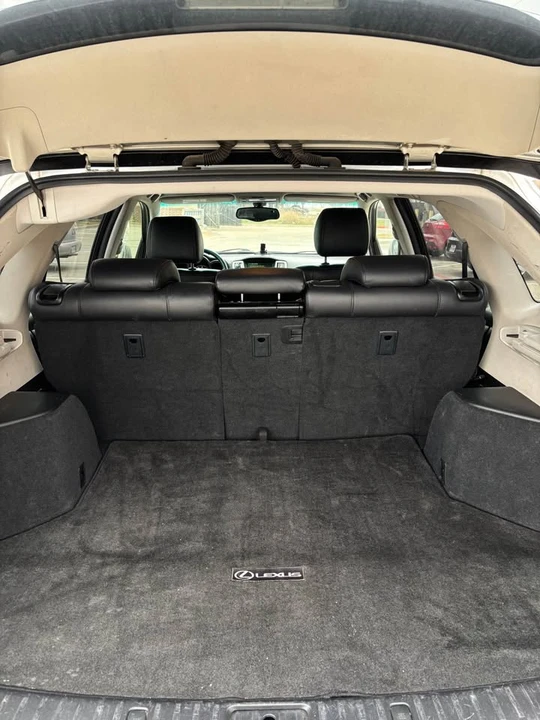 2006 Lexus RX 2nd Gen - Image 6 of 7