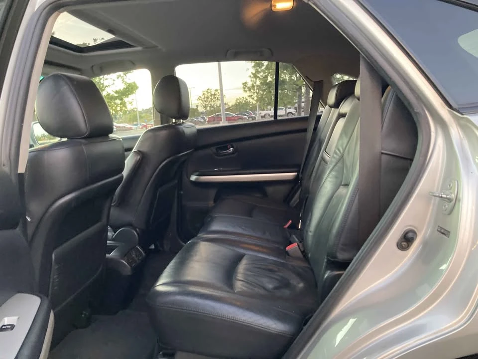 2006 Lexus RX 2nd Gen - Image 8 of 10