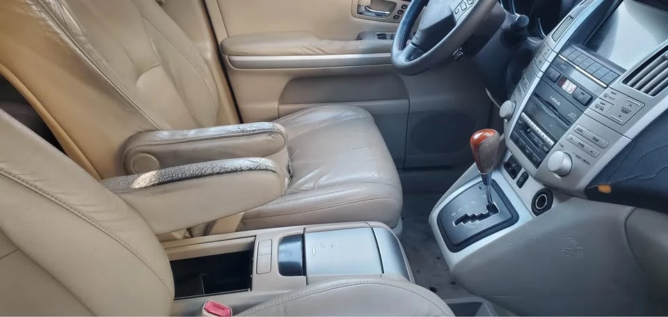 2006 Lexus RX 2nd Gen - Image 4 of 5