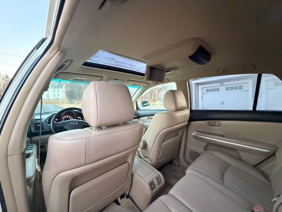 2006 Lexus RX 2nd Gen - Image 13 of 19