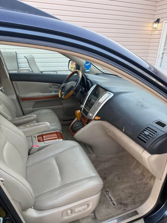 2006 Lexus RX 2nd Gen - Image 10 of 11