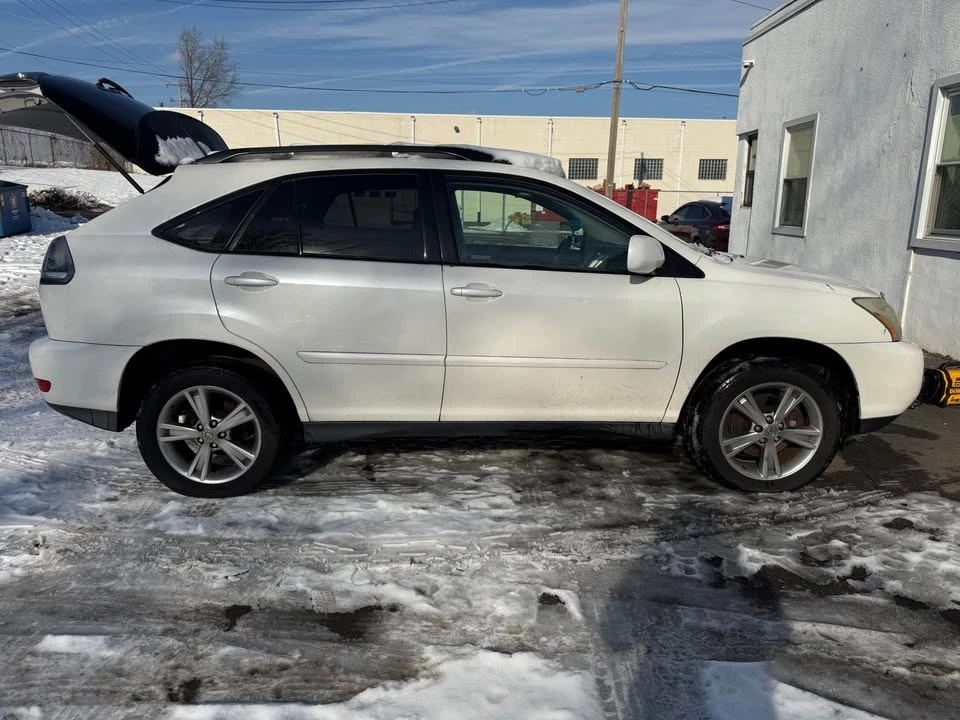 2006 Lexus RX 2nd Gen - Image 4 of 10