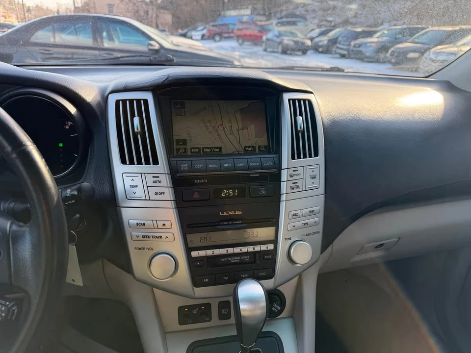 2006 Lexus RX 2nd Gen - Image 15 of 16