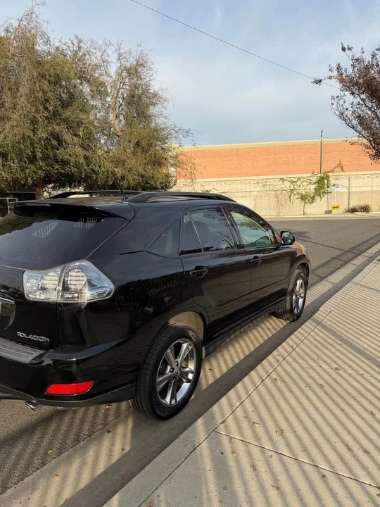 2006 Lexus RX 2nd Gen - Image 4 of 11
