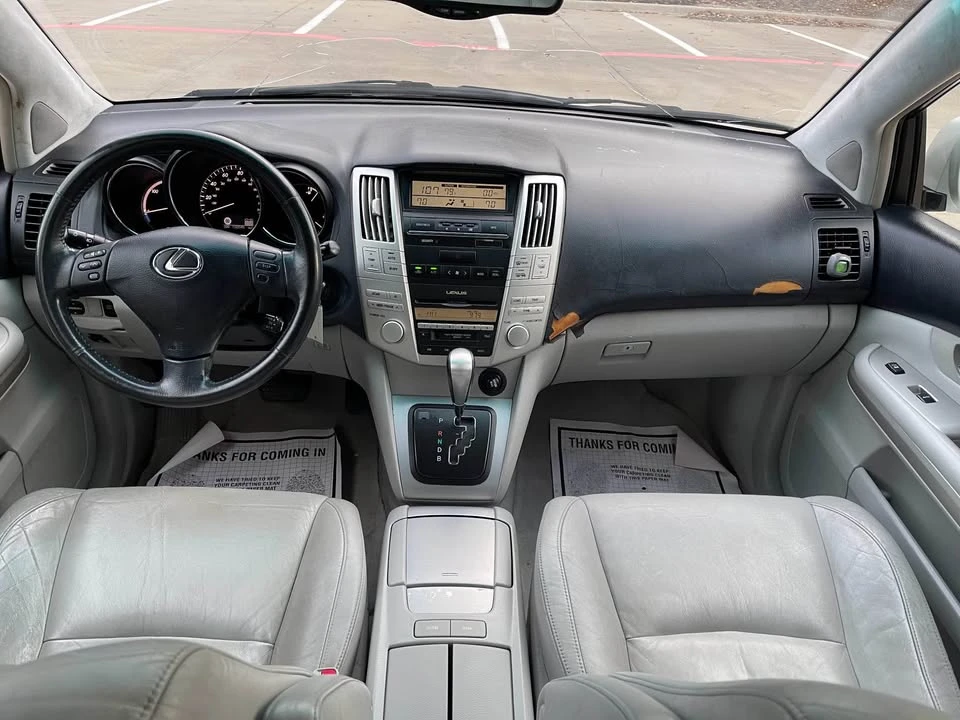 2006 Lexus RX 2nd Gen - Image 9 of 12