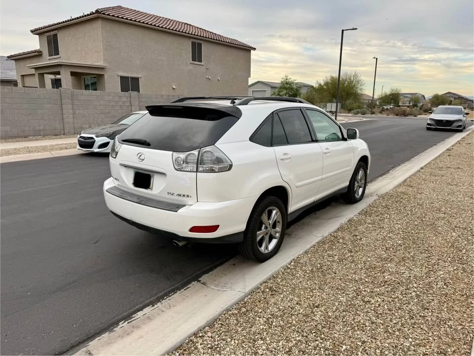 2006 Lexus RX 2nd Gen - Image 5 of 15