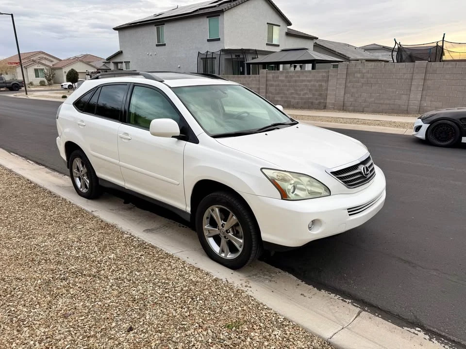 2006 Lexus RX 2nd Gen - Image 7 of 15