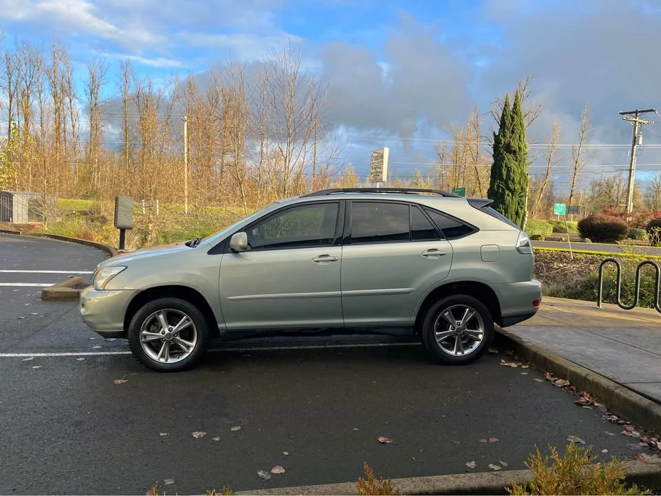 2006 Lexus RX 2nd Gen - Image 4 of 15