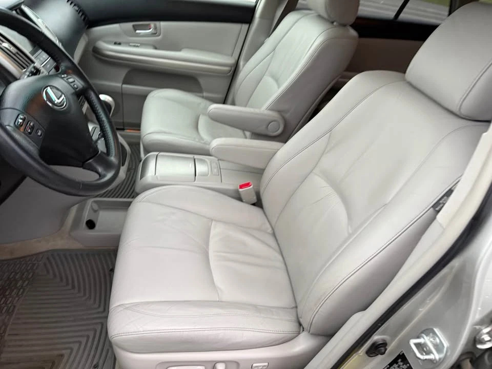 2006 Lexus RX 2nd Gen - Image 10 of 18
