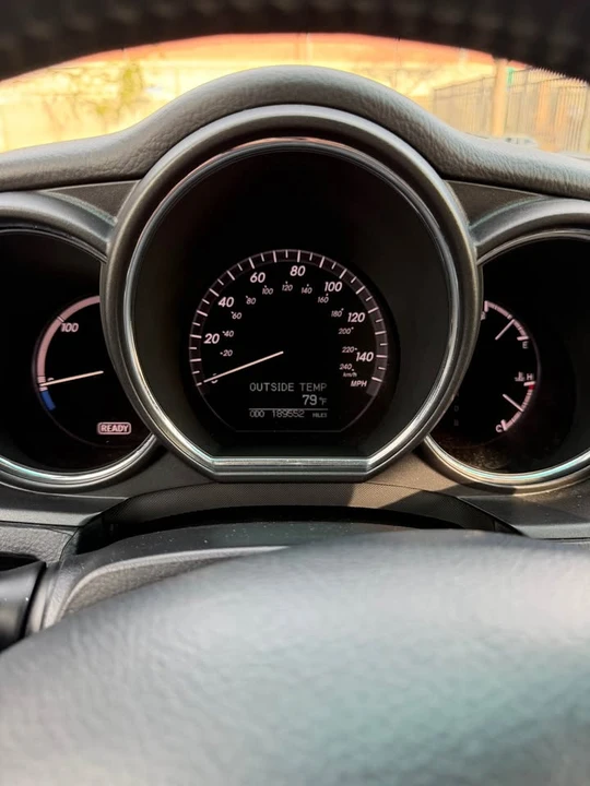 2006 Lexus RX 2nd Gen - Image 10 of 11
