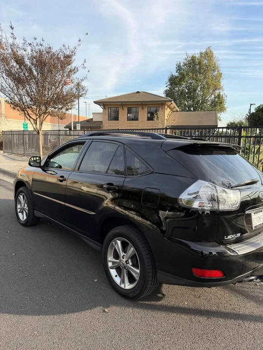 2006 Lexus RX 2nd Gen - Image 6 of 11