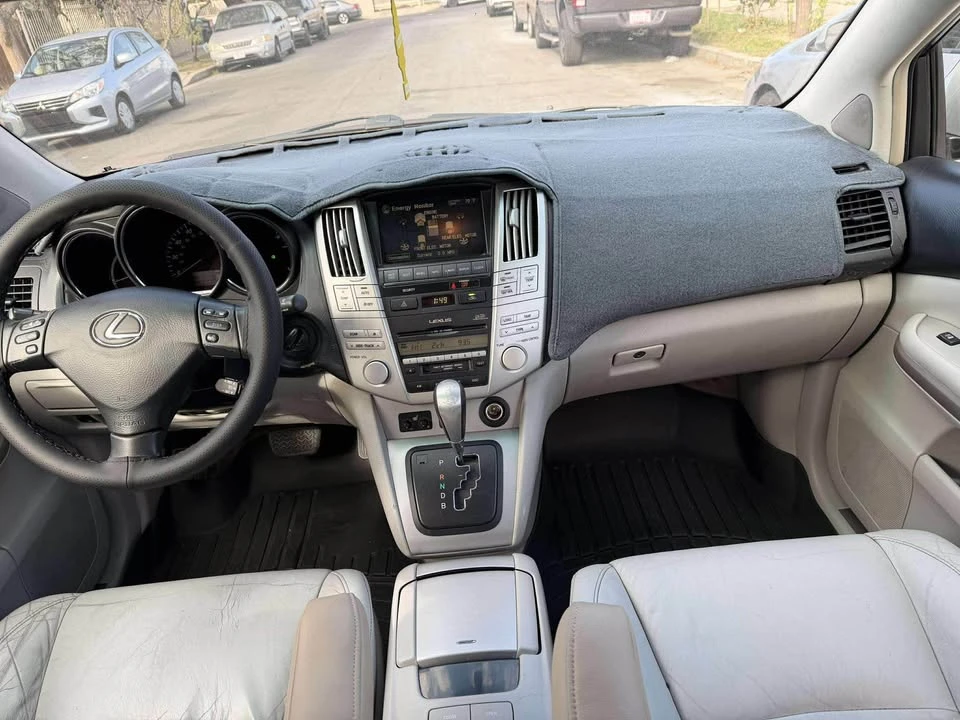 2006 Lexus RX 2nd Gen - Image 5 of 11