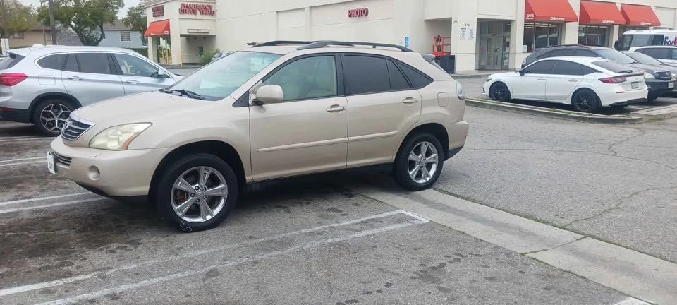 2006 Lexus RX 2nd Gen - Image 19 of 20