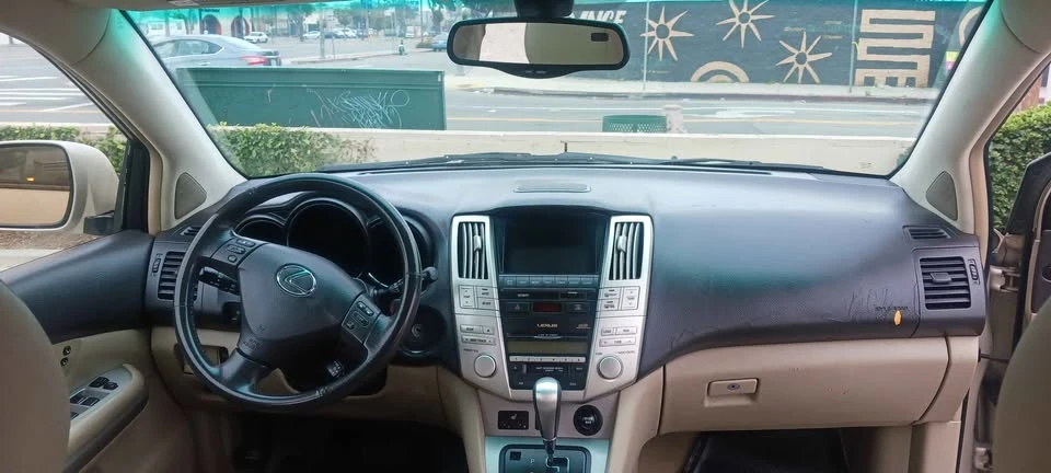 2006 Lexus RX 2nd Gen - Image 8 of 20